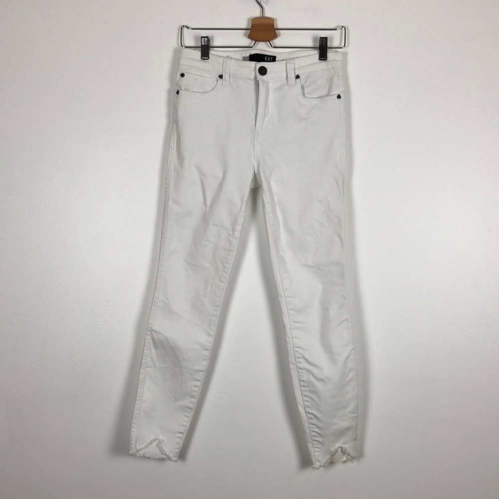Kut from the Kloth Connie high rise skinny ankle raw hem white jeans Size 4